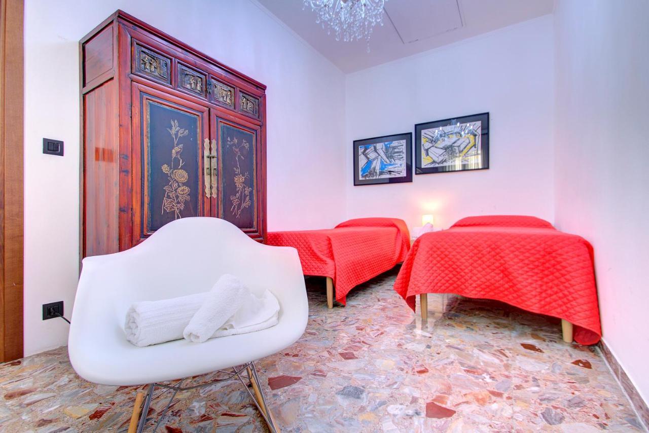 Sunny Ghetto Canalview البندقية المظهر الخارجي الصورة